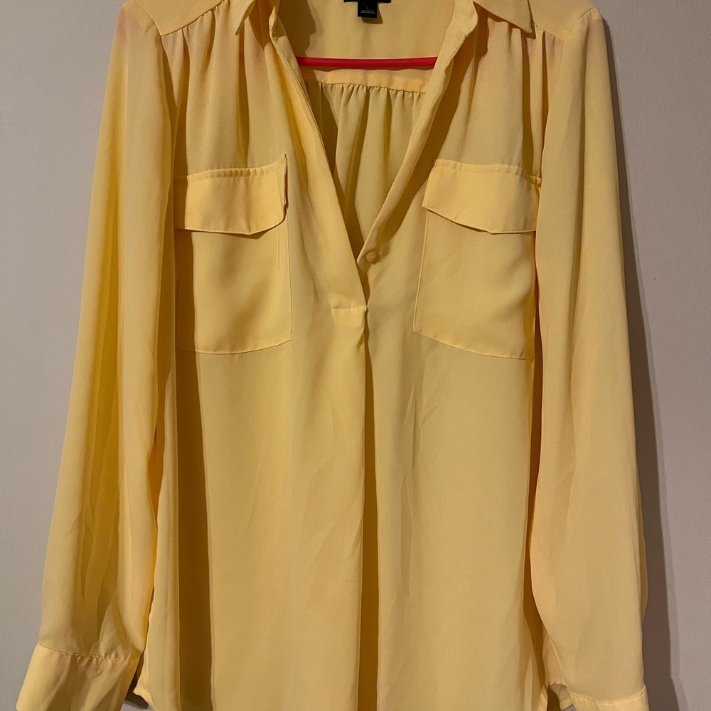 Ann Taylor Soft Yellow Camp Blouse
